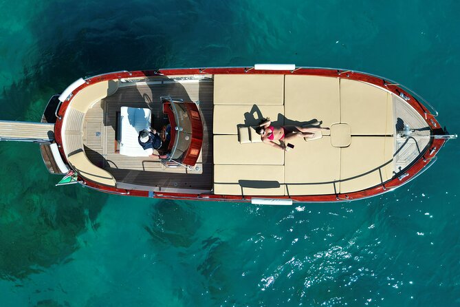 Capri Samba Boat Tour, Sail in Style by Boat. - Why Capri makes more sense from the sea