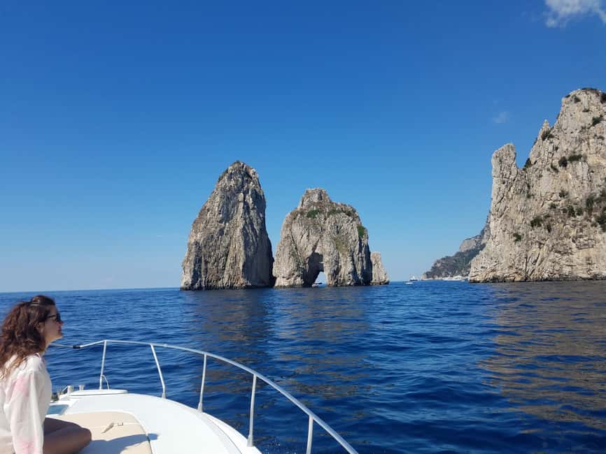 Capri: shared boat tour from Sorrento - 7 hours - Meeting at Ruccio Bar in Sorrento