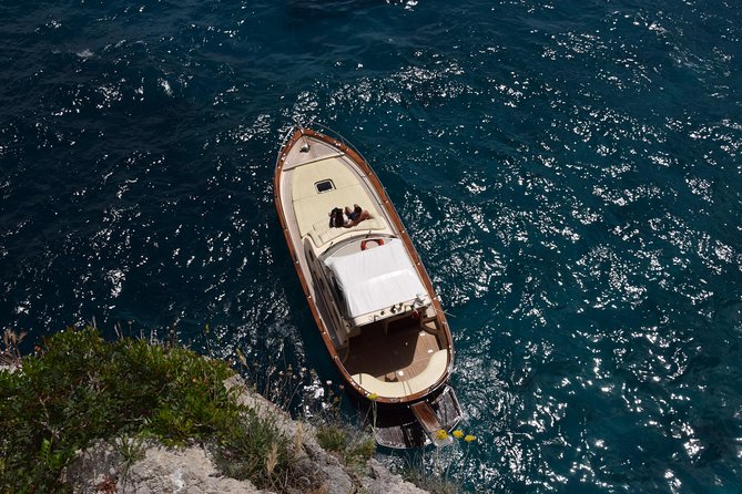 Capri Sunset Escape – Exclusive Evening Boat Tour from Sorrento - Three free hours around Marina Grande