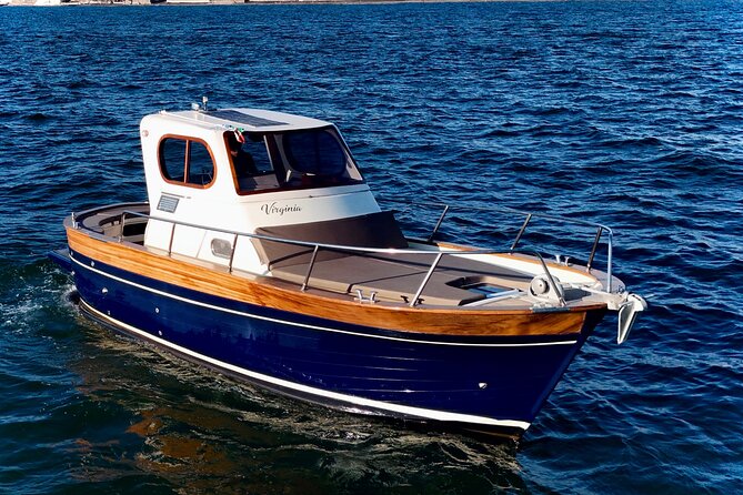 Capri tours - Why seeing Capri by boat changes the day