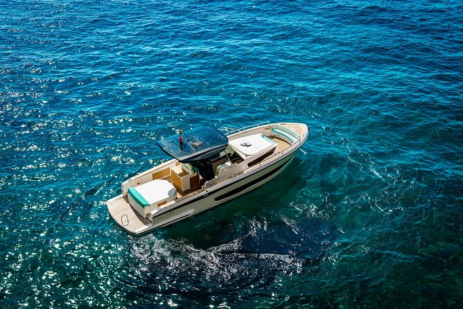 Capri, Your Way: A Tailored Full-Day Private Boat Tour - A private day on the Bay of Naples