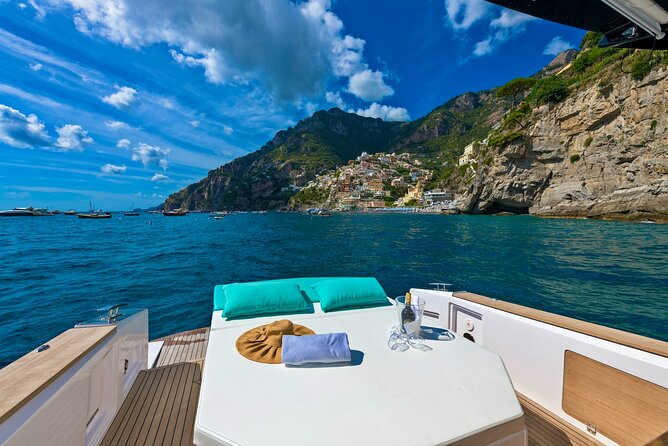 Capri, Your Way: A Tailored Full-Day Private Boat Tour - White, Red, and Marvellous grottoes by boat