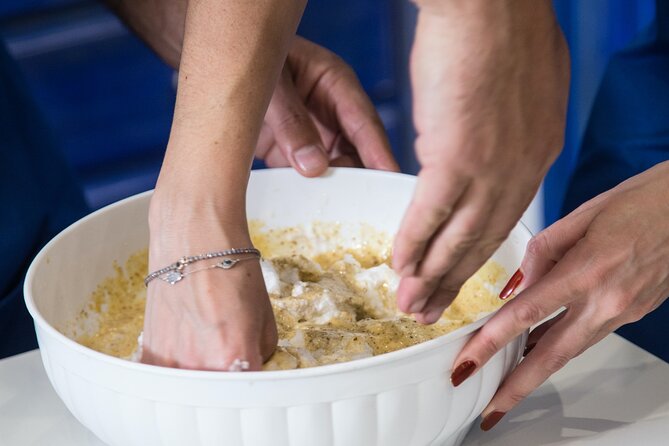 Cooking Class and Wine Pairing in Capri - The family lemon cake is a useful finish