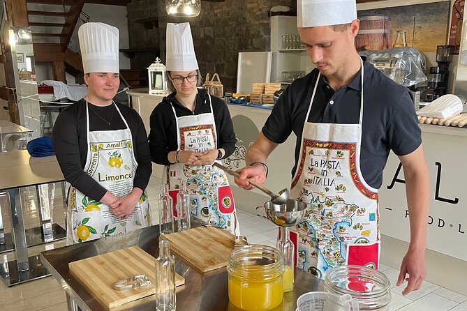 Cooking Class: hand made pasta from scratch in Sorrento - Making dessert and sitting down to eat
