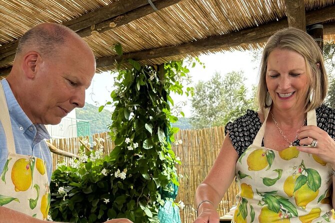 Cooking class in Sorrento - A family meal with wine and limoncello
