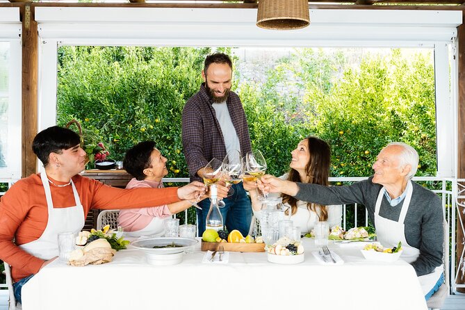 Cooking Class with garden visit - Wine, Champagne, and the value of lunch