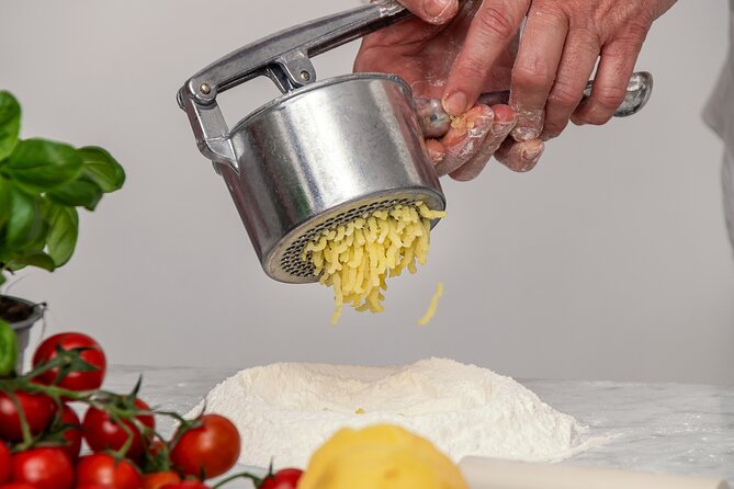 Cooking Class: Your Culinary Love Affair in Sorrento - Useful details before you reserve