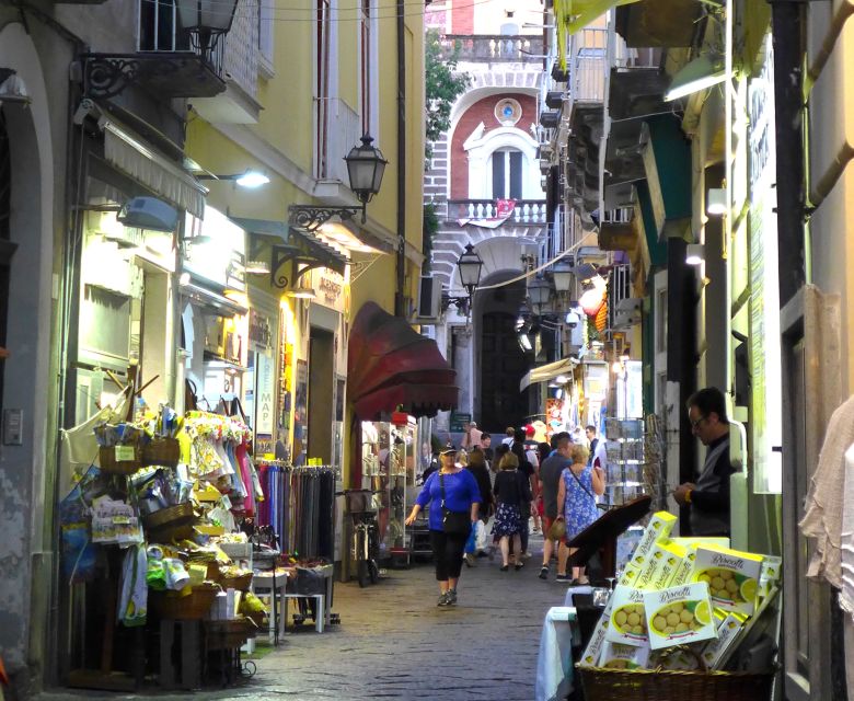 Discover Sorrento: food and walking tour - Who should book this Sorrento walk