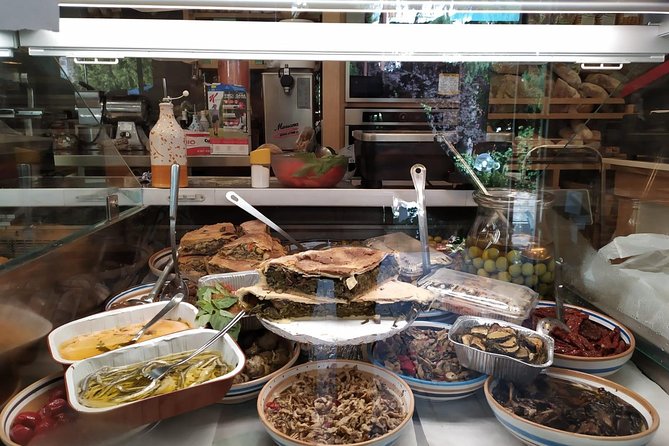 DISCOVER SORRENTO, food &Walking tour . Lemons-cheese&olive oil - Learning how Sorrento’s food is made