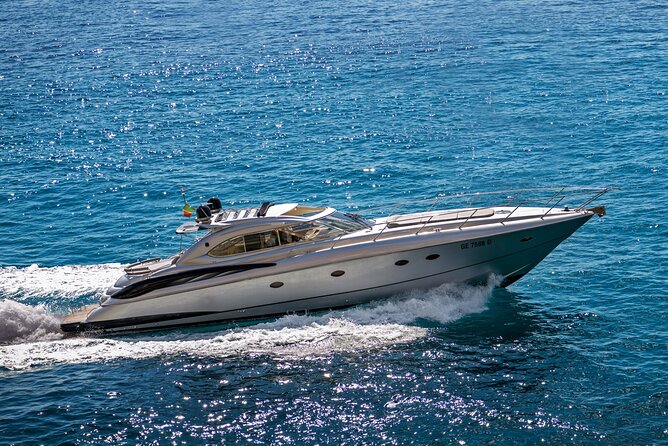 Discover the Amalfi coast between traditions, flavors and colors with a private tour - What the private boat setup adds