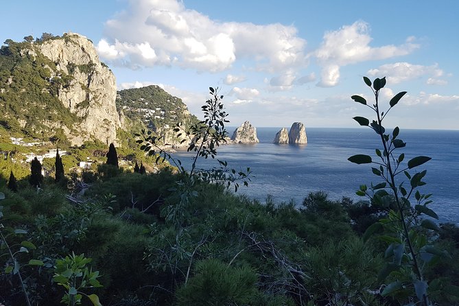 Discovering Capri in one day - Marina Grande to Anacapri by bus