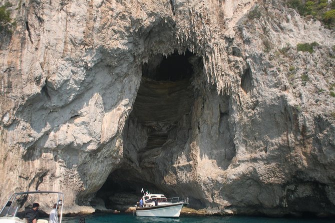 Discovery Capri Island by Boat from Capri - Green Grotto and colored water