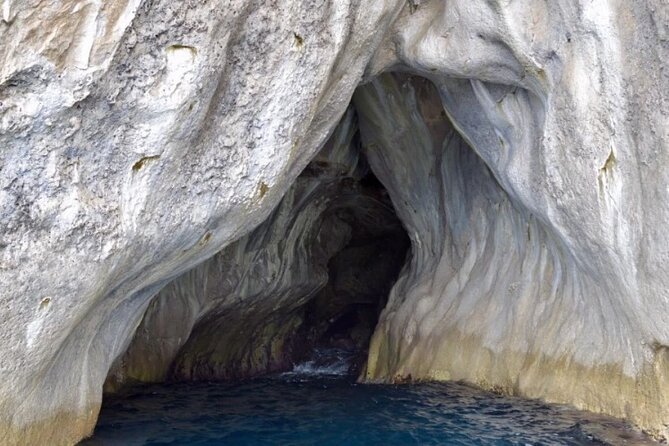 Dolce Vita Private Sea Escape - More grottoes, the Leap of Tiberius, and the Scugnizzo