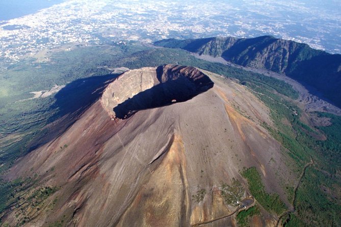 Enjoy Pompeii & Mt. Vesuvius: Semi-Private Tour from Positano - Transport and timing: the part to watch closely