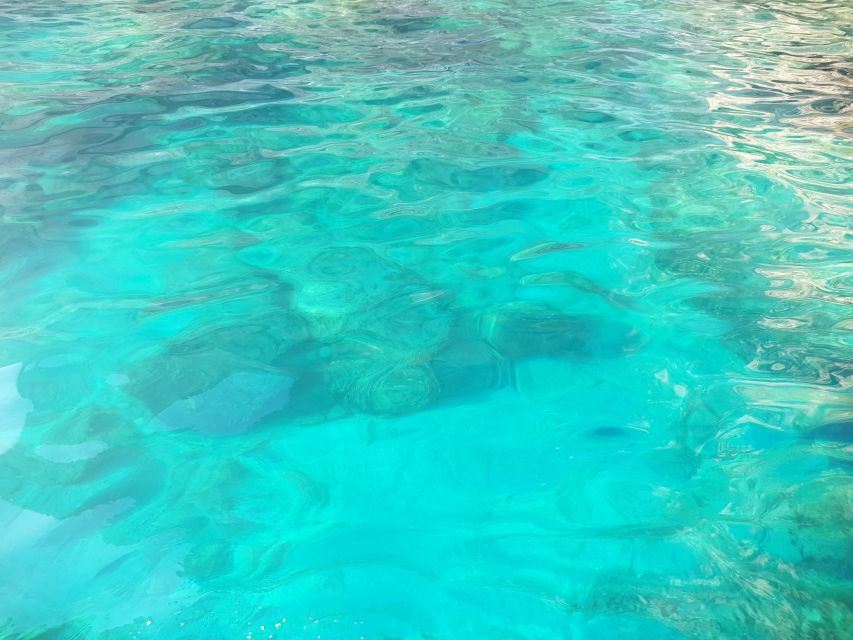 Esperienza Privata a Capri in Barca con Gozzo Classico 3H - Is $294.54 good value for a private Capri boat?