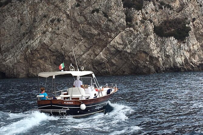 Exclusive Boat Tour to Capri with Swim Stop and Aperitif - Why Capri makes more sense from a private boat