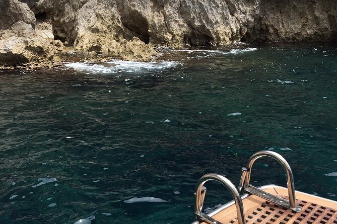 Exclusive Boat Tour to Capri with Swim Stop and Aperitif - Weather, timing, and what to bring