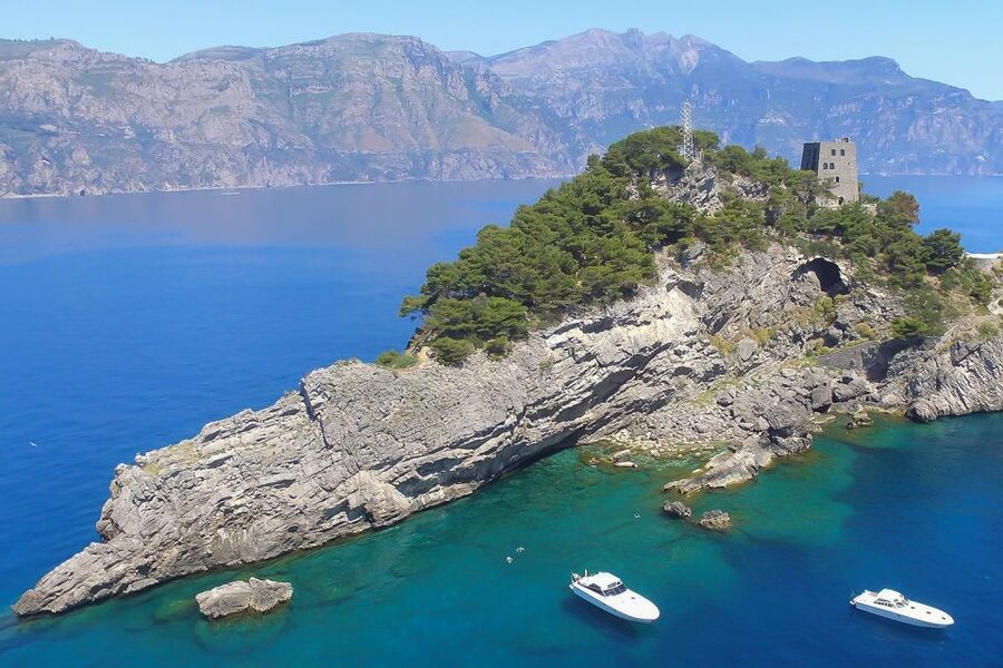 From Amalfi: Amalfi Coast 6-Hour Private Grottoes Boat Trip - The captains and the feel of the day