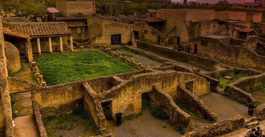 From Amalfi Coast: Pompeii Herculaneum skip-the-line - Why combine Pompeii and Herculaneum?