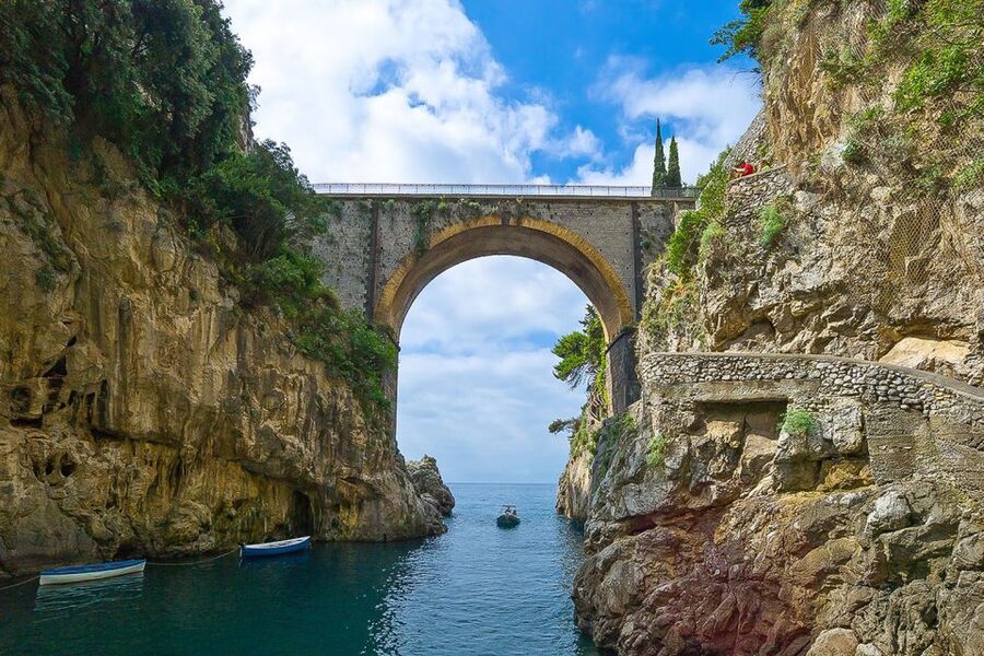 From Positano: Amalfi Coast Boat Tour - Li Galli and the Sirenuses