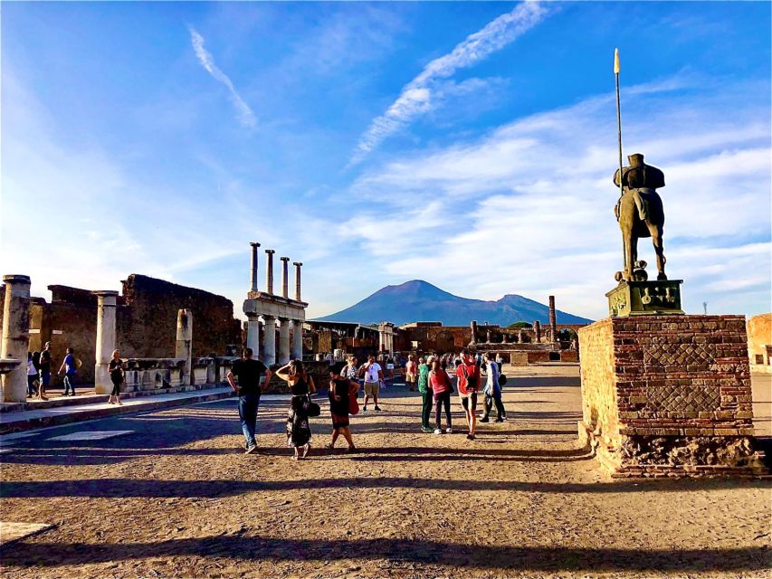 From Positano: Pompeii Guided Tour with Skip the Line - What the two-hour visit feels like
