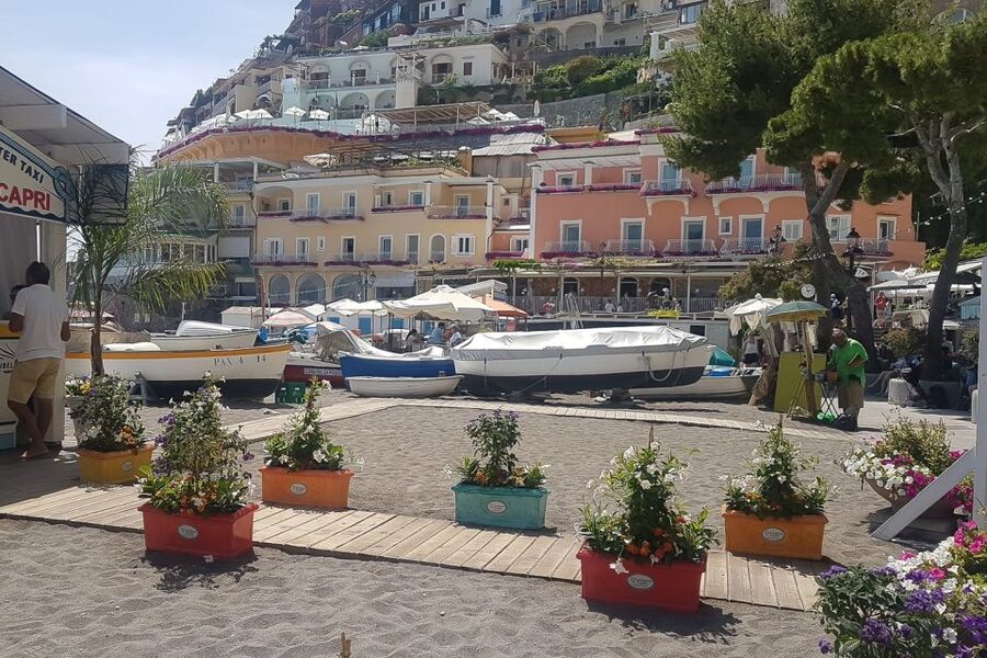 From Rome: Pompeii, Positano and Amalfi Full-Day Tour - Amalfi: cathedral, coffee, and local specialties
