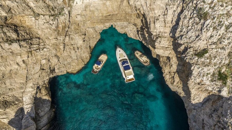 From Sorrento: Capri and Positano Private Day Cruise - Why a private boat makes this route work