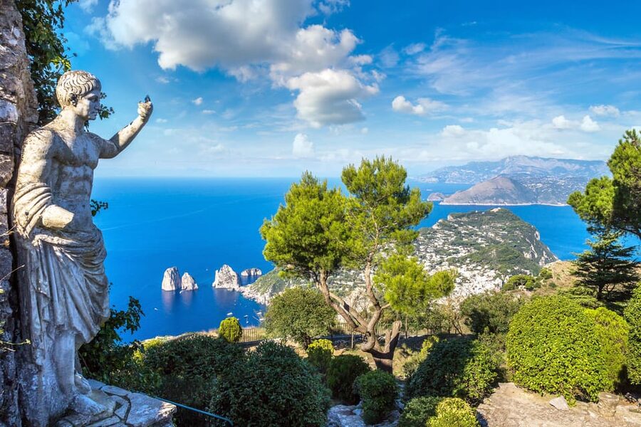 From Sorrento: Capri Boat Tour with Snorkeling & Drinks - Practical details that affect your day