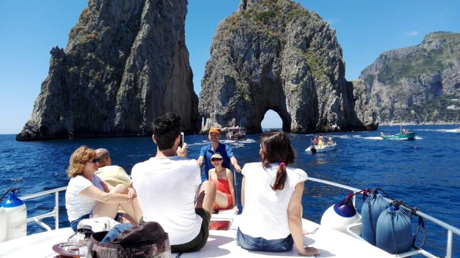 From Sorrento: Capri Boat Trip with Snorkeling and Drinks - Practical packing advice for an eight-hour day