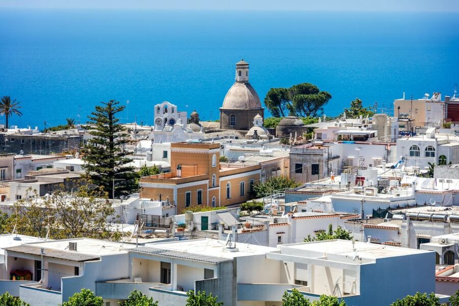 From Sorrento: Capri Day to Night Hydrofoil Boat Tour - Why an evening on Capri feels different