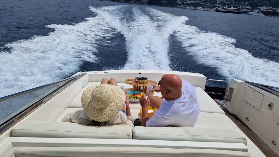 From Sorrento-Capri or Positano: Capri & Positano Boat Tour - One and a half hours in Capri