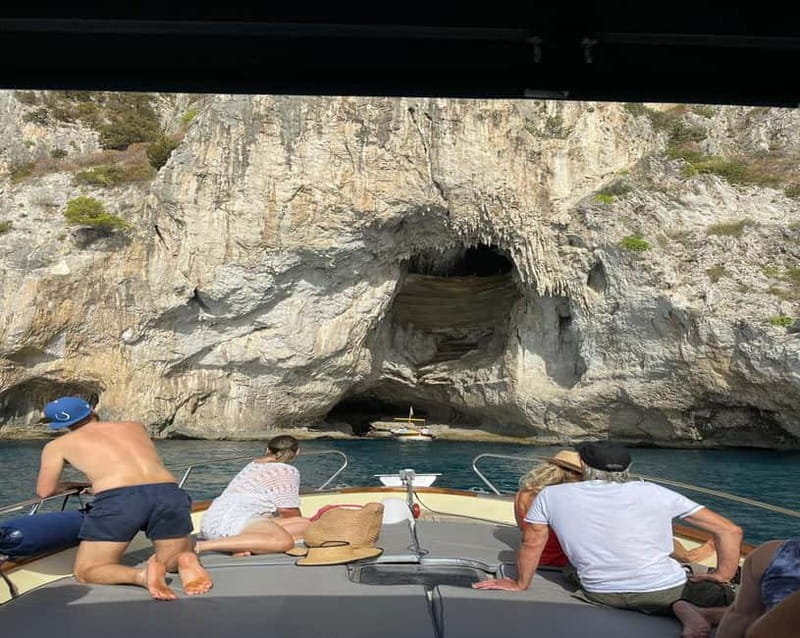 From Sorrento: Capri Small Group Boat Day Tour - What the small group changes