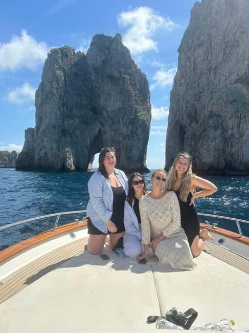 From Sorrento: Full-Day Boat Tour to Capri with Drinks - Three hours ashore in Capri