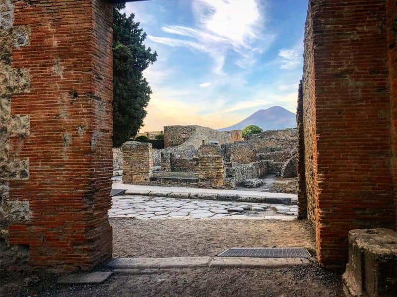 From Sorrento: Pompeii Guided Tour with Skip the Line - Key points to know before booking