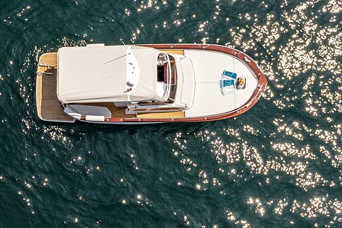 Full Day Private Boat Tour to Capri from Positano - What is supplied on the boat