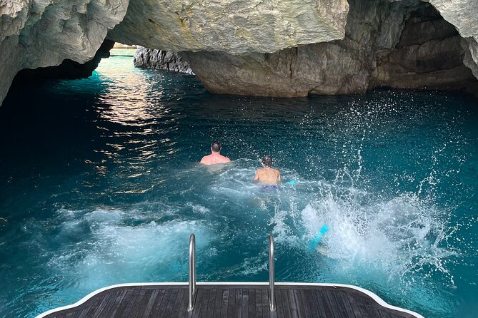 Full day private boat tour to the Island of Capri - Gianni’s relaxed style is part of the appeal