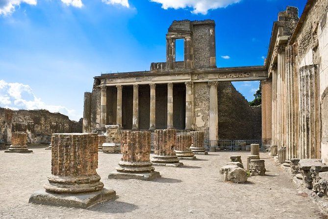Full-Day Private Capri and Pompeii from Sorrento - The hydrofoil to Capri is transport, not a private cruise