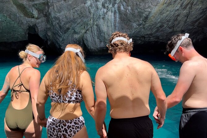 Full-Day Private Guided Boat Tour in Capri - Snacks, drinks, equipment, and the GoPro