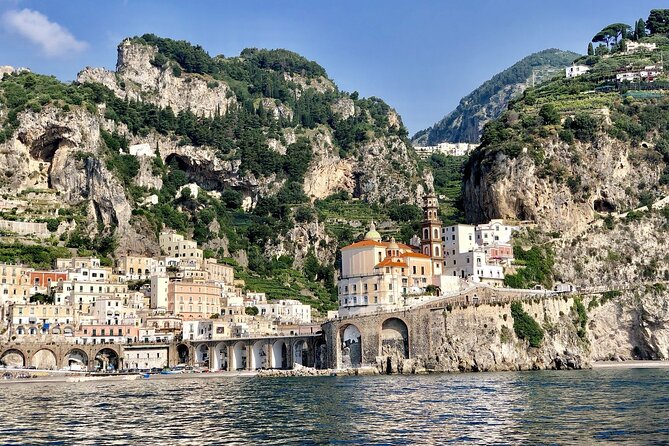 Full-Day Private Guided Tour to Amalfi Coast by Boat - Why the private format matters for a group of eight