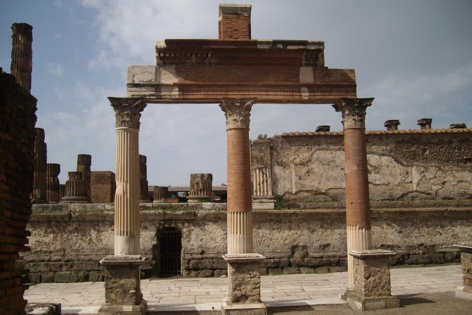 Guided Tour of Pompeii and Herculaneum with Lunch and Ticket - The Lupanar and Teatro Grande