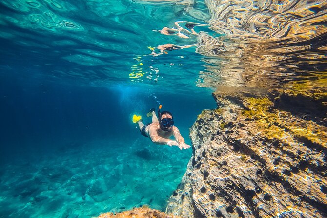 Half-Day Amalfi Coast Boat & Snorkeling Small Group Tour - A four-hour route with plenty of scenery