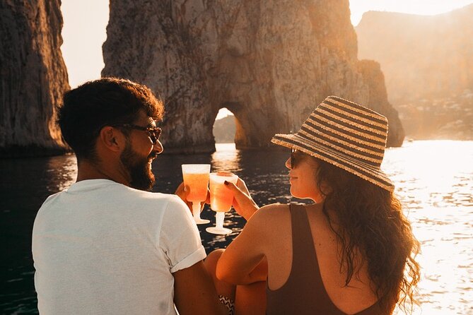 Half day around Capri by Itama 38 speedboat - Swimming, snorkeling, and the relaxed part of the ride