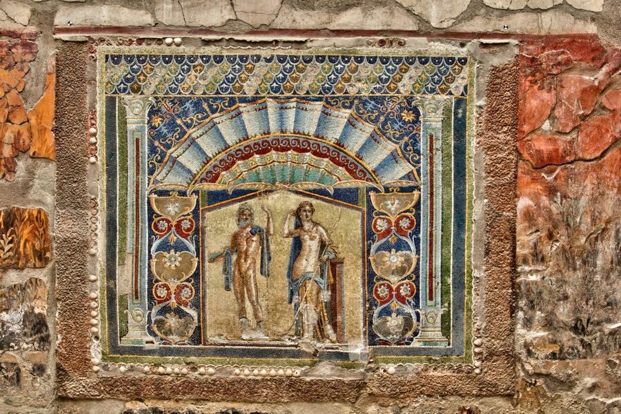 Herculaneum: 2-Hour Skip-the-Line Tour from Sorrento - The 10-minute walk to the entrance