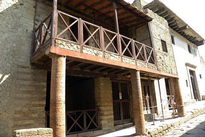 Herculaneum-Wine tour from Sorrento, with licensed guide included - Why Herculaneum makes the morning worthwhile