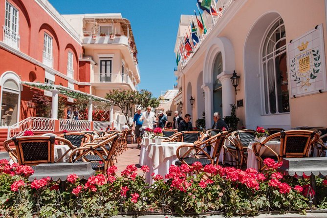 Li Galli Islands and Capri Small Group Boat Tour from Amalfi - Group size, comfort, and the feel onboard