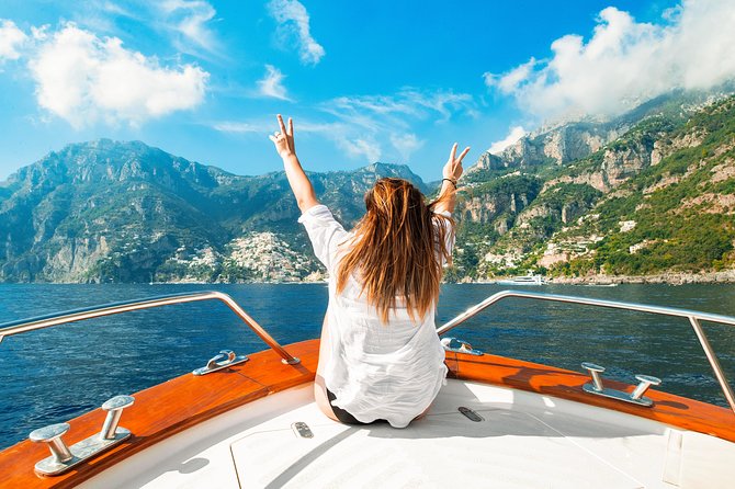 Luxury Private Boat Tour from Sorrento to Amalfi Coast– Shamal 40 - Starting in Sorrento with a private pickup