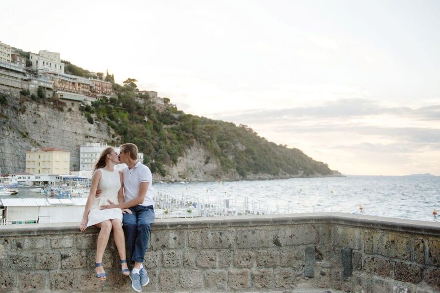 Make Sorrento Unforgettable: Private Photoshoot - Working the Sorrento photo stop