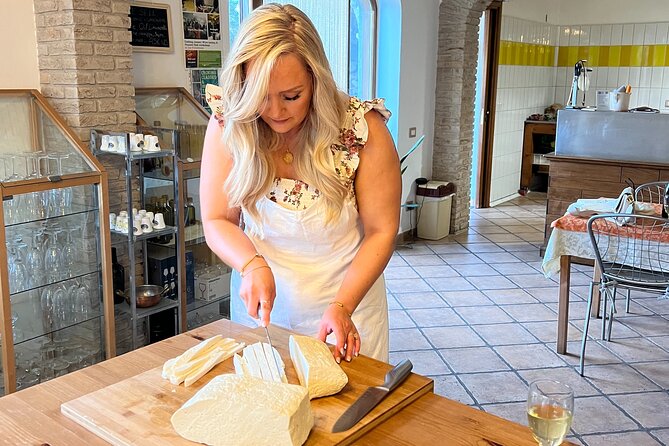 Milk the Cow & Make Mozzarella and Gnocchi with Our Family - Getting there from Positano