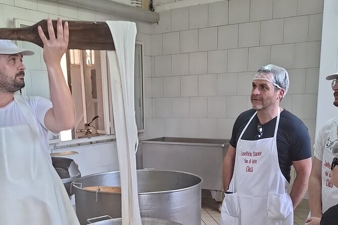 Mozzarella Experience with Tasting in Vico Equense - Families, children, and mobility details