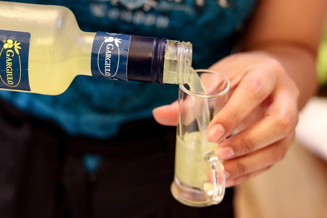 Olive oil tasting in Sorrento - The terrace and the optional food experience